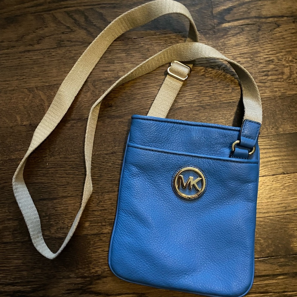 MK shoulder tote